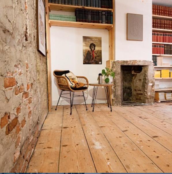 Bookstor Hotel Гаага Екстер'єр фото