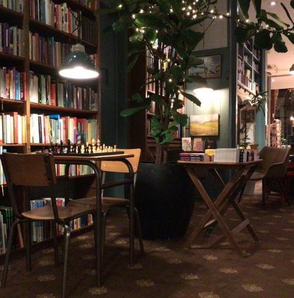 Bookstor Hotel Гаага Екстер'єр фото